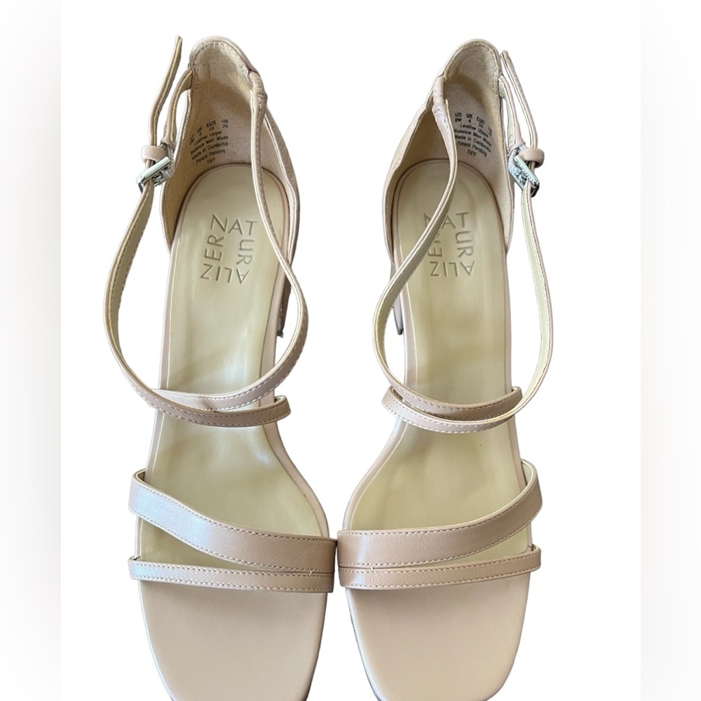 Naturalizer Tiff Block Heels